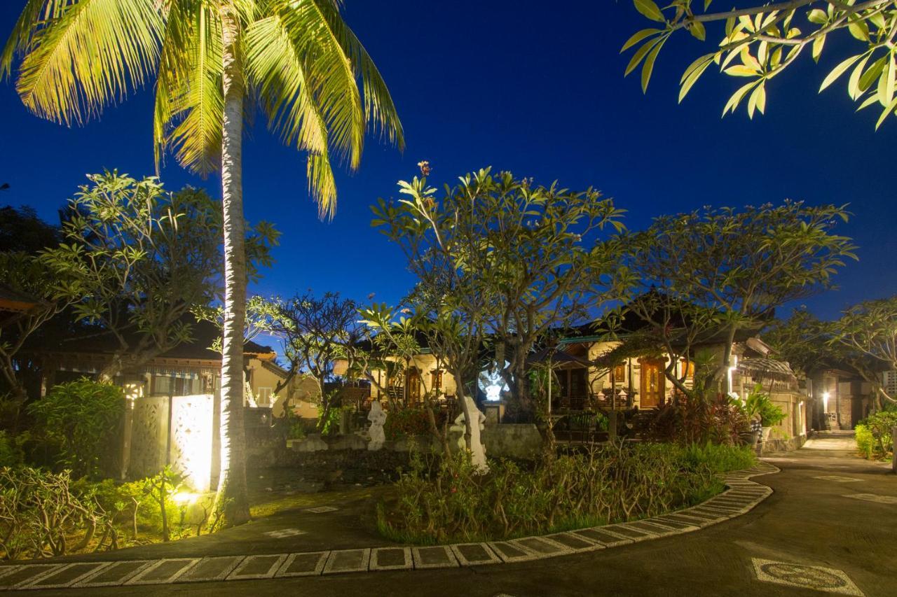 Pabean Buleleng Bali Taman Beach Resort & Spa Lovina מראה חיצוני תמונה