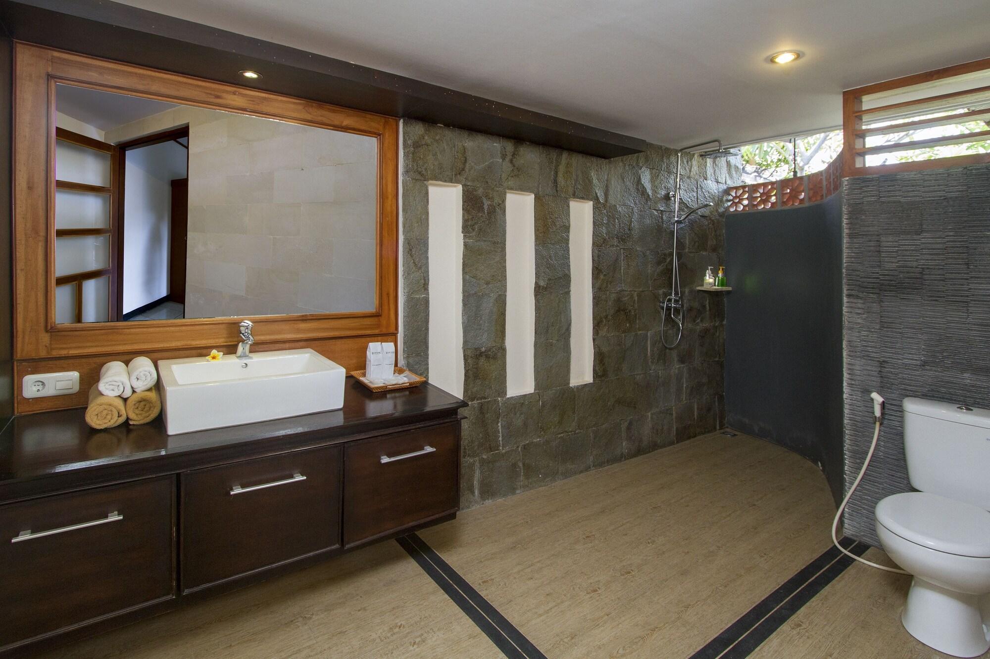 Pabean Buleleng Bali Taman Beach Resort & Spa Lovina מראה חיצוני תמונה