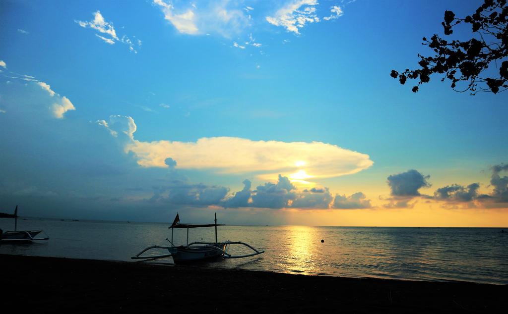 Pabean Buleleng Bali Taman Beach Resort & Spa Lovina מראה חיצוני תמונה